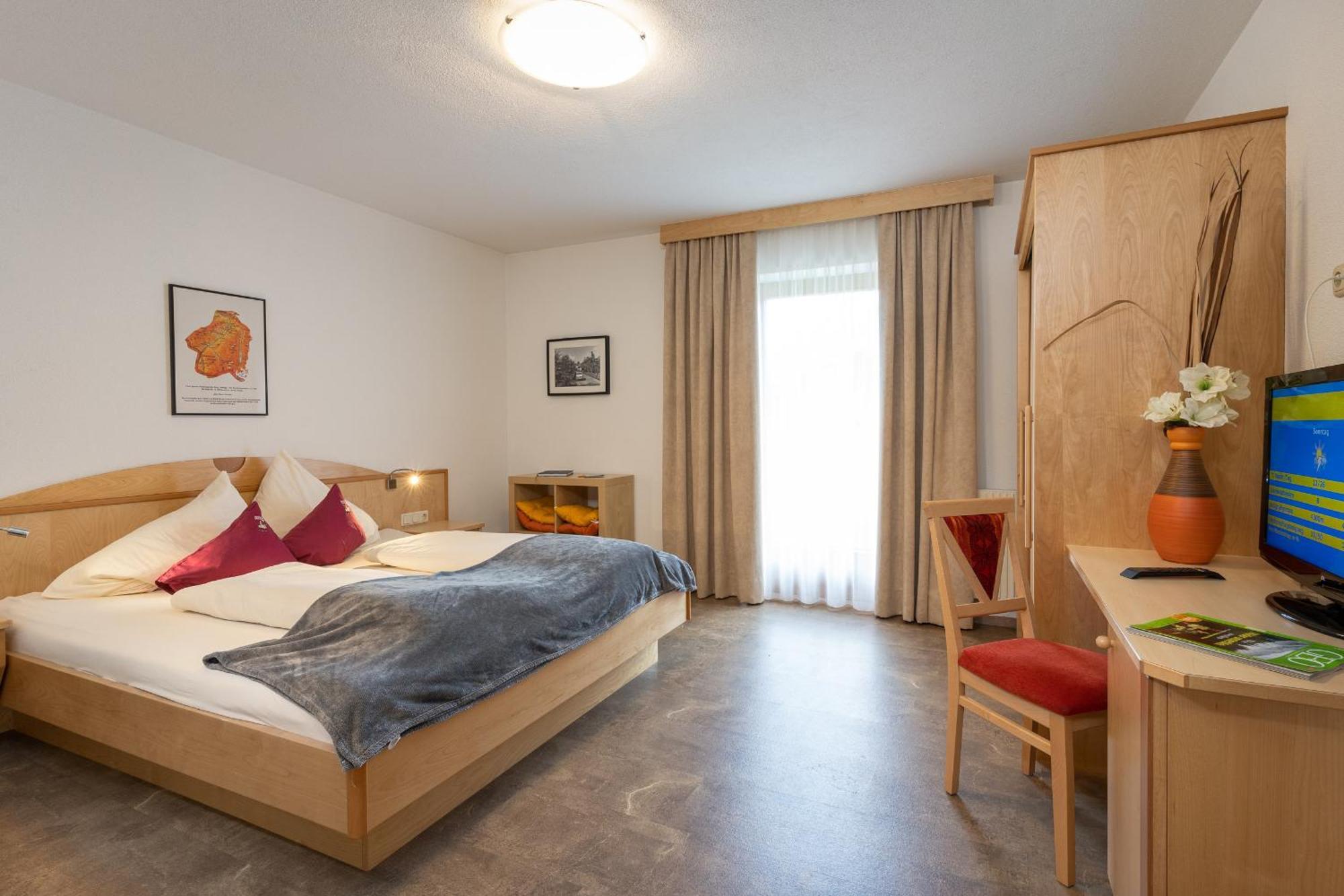 Appartements Am Burgsee Ладис Экстерьер фото