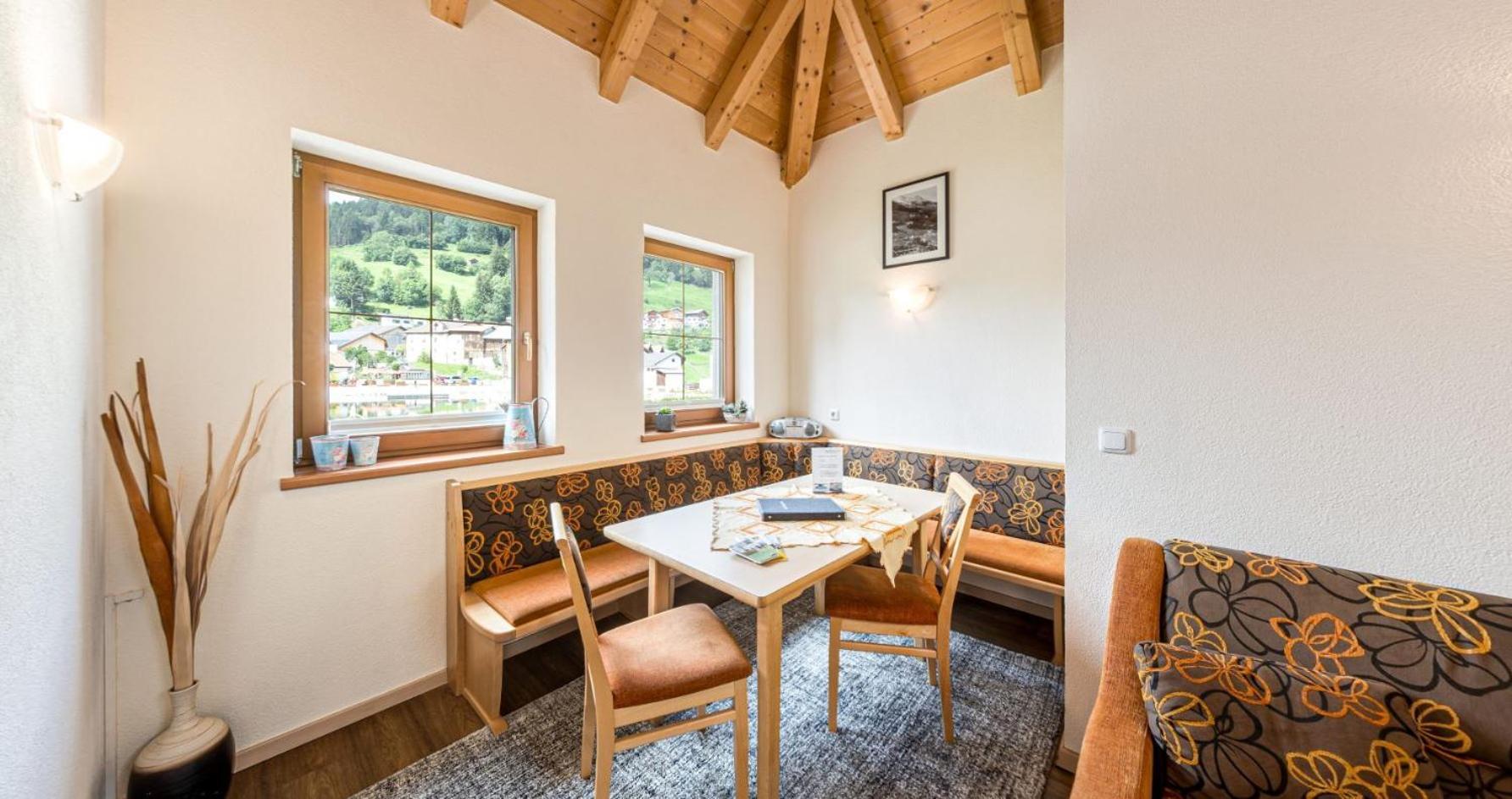 Appartements Am Burgsee Ладис Экстерьер фото